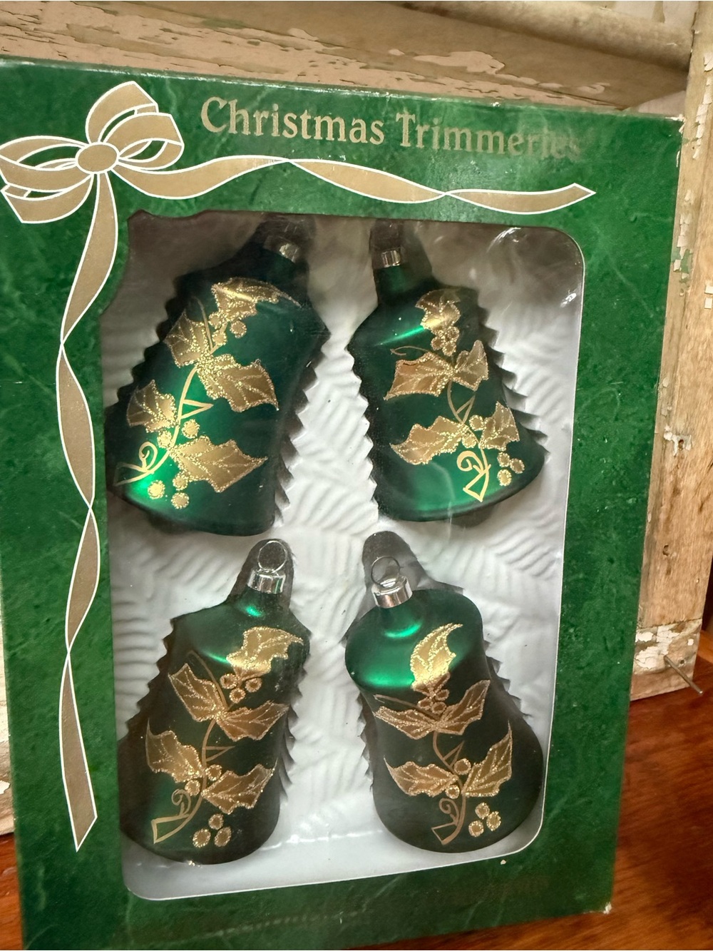 🔔 Vintage Green Glass Bell w/Gold Holly Painted Designs Holiday Ornaments